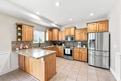 4076 W Shinnecock St, Cedar Hills, UT 84062 - Photo 7