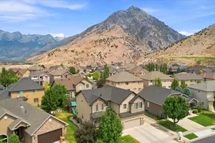 4076 W Shinnecock St, Cedar Hills, UT 84062 - Photo 45