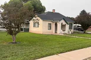 409 E 400 N, Richfield, UT 84701 - Photo 1