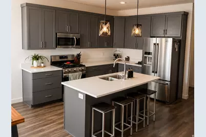 8283 S Mallard Ln, West Jordan, UT 84088 - Photo 9