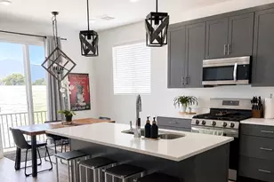 8283 S Mallard Ln, West Jordan, UT 84088 - Photo 13