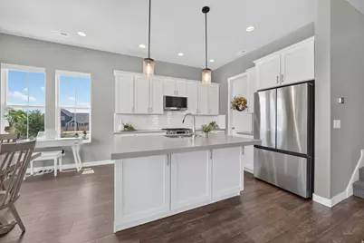 2735 N Turpin Ln, Lehi, UT 84048 - Photo 13