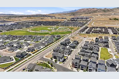 2735 N Turpin Ln, Lehi, UT 84048 - Photo 47