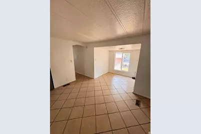 1375 W 500 N #30, Provo, UT 84601 - Photo 5