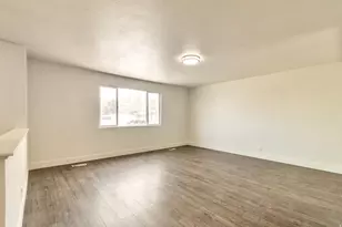 3930 Elaine Dr, Salt Lake City, UT 84120 - Photo 5