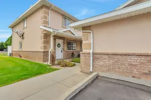 1957 N 275 W, Harrisville, UT 84414 - Photo 25