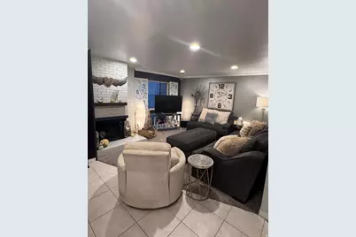 5651 S Park Place West E, Holladay, UT 84121 - Photo 1