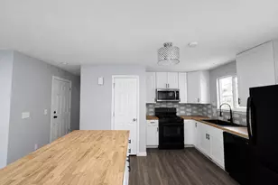 1888 W 7225 S, West Jordan, UT 84084 - Photo 7