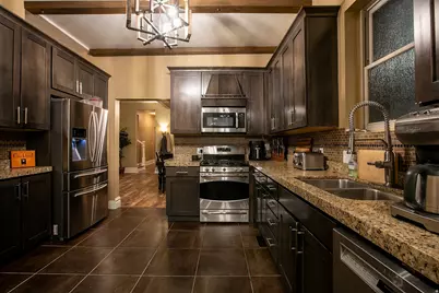 121 T St, Salt Lake City, UT 84103 - Photo 3