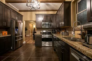 121 T St, Salt Lake City, UT 84103 - Photo 3