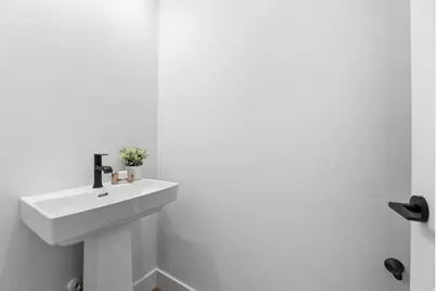 1326 E Sunset Ct #304, Ogden, UT 84403 - Photo 17