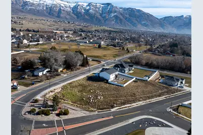 641 W Elberta Dr #1, Pleasant View, UT 84414 - Photo 7