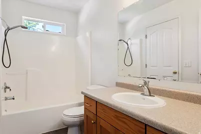 174 E Southwell St, Ogden, UT 84404 - Photo 9