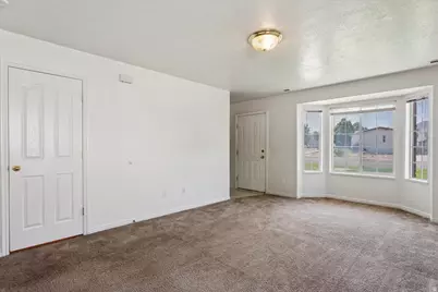 174 E Southwell St, Ogden, UT 84404 - Photo 19