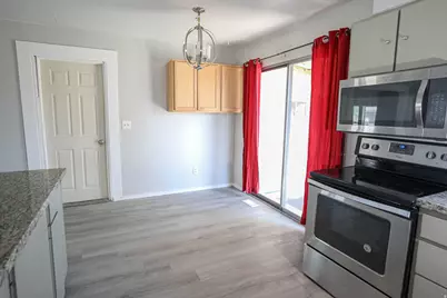 956 N 1175 W, Clinton, UT 84015 - Photo 3