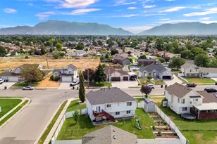 5621 S 4075 W, Roy, UT 84067 - Photo 7