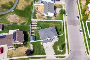 5621 S 4075 W, Roy, UT 84067 - Photo 11
