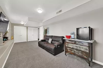 5621 S 4075 W, Roy, UT 84067 - Photo 29