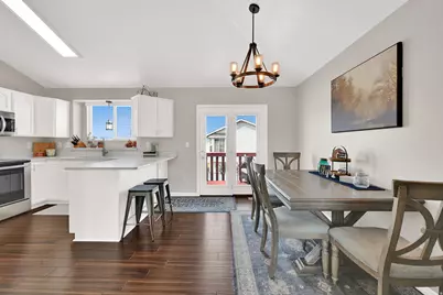 5621 S 4075 W, Roy, UT 84067 - Photo 17