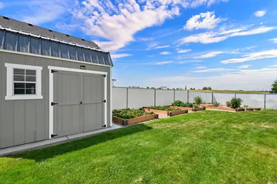 5621 S 4075 W, Roy, UT 84067 - Photo 33