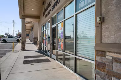 4655 S 1900 W #7,8, Roy, UT 84067 - Photo 7
