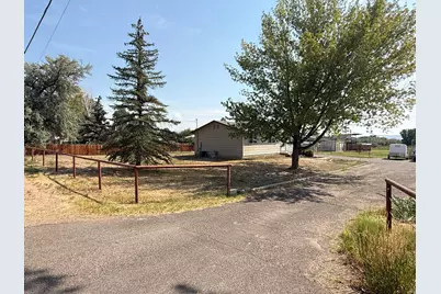 1062 N 500 W, Vernal, UT 84078 - Photo 21