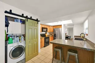6914 S 855 E, Midvale, UT 84047 - Photo 15