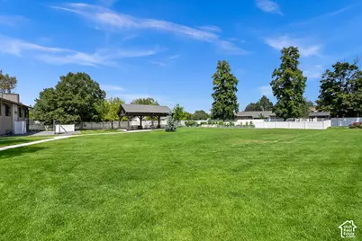 6914 S 855 E, Midvale, UT 84047 - Photo 3