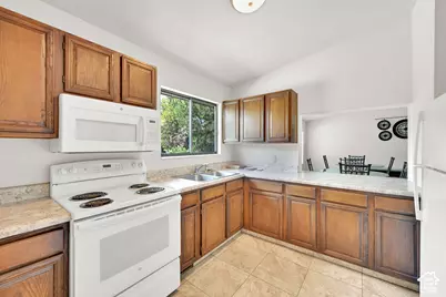 6914 S 855 E, Midvale, UT 84047 - Photo 35