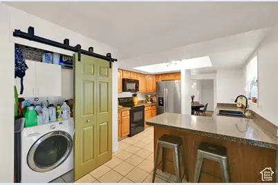 6914 S 855 E, Midvale, UT 84047 - Photo 13