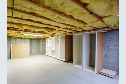 8037 S 3260 W, West Jordan, UT 84088 - Photo 19