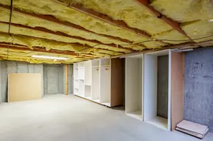 8037 S 3260 W, West Jordan, UT 84088 - Photo 19
