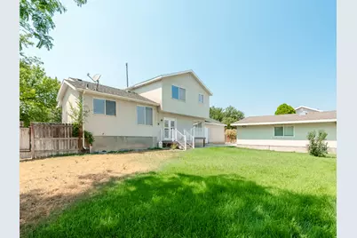 8037 S 3260 W, West Jordan, UT 84088 - Photo 23