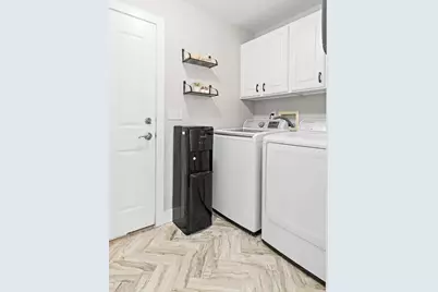 394 E Brewster Dr, Draper, UT 84020 - Photo 17