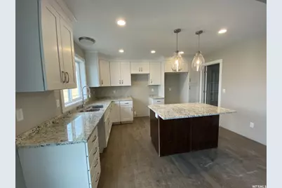 102 S 1300 E, Smithfield, UT 84335 - Photo 7