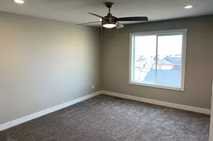102 S 1300 E, Smithfield, UT 84335 - Photo 13