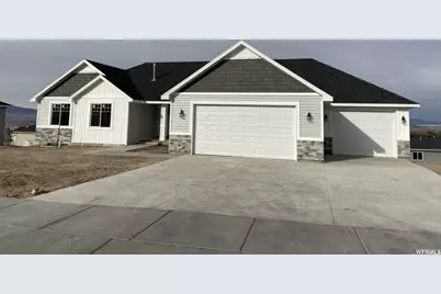 102 S 1300 E, Smithfield, UT 84335 - Photo 1