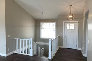 102 S 1300 E, Smithfield, UT 84335 - Photo 5