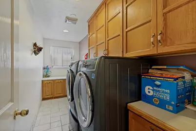 357 N 800 E, Nephi, UT 84648 - Photo 31