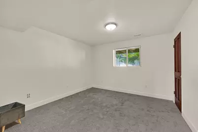 5559 S 150 W, Washington Terrace, UT 84405 - Photo 25