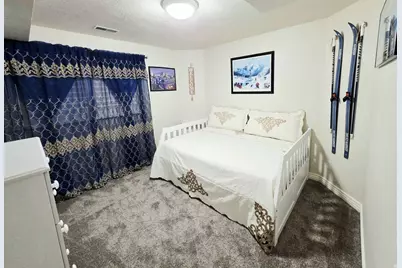 1002 Brook Haven Dr, Kaysville, UT 84037 - Photo 23