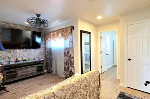 1002 Brook Haven Dr, Kaysville, UT 84037 - Photo 17