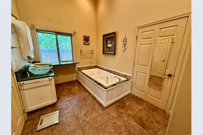 324 E 300 St S, Moab, UT 84532 - Photo 11