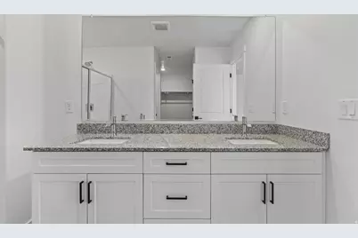 7146 Oquirrh Ranch Pkwy N, Eagle Mountain, UT 84005 - Photo 19