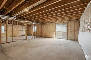 7146 Oquirrh Ranch Pkwy N, Eagle Mountain, UT 84005 - Photo 27
