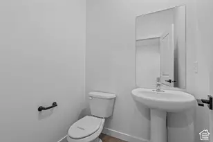 7146 Oquirrh Ranch Pkwy N, Eagle Mountain, UT 84005 - Photo 9