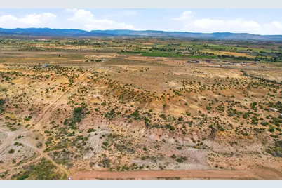 3407 W 2850 N #14, Roosevelt, UT 84066 - Photo 11