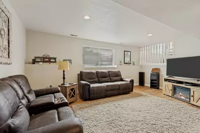 647 E 100 N, American Fork, UT 84003 - Photo 11