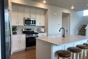 3369 W Pagoda Grove Circle, West Jordan, UT 84088 - Photo 5