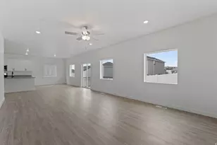 7121 Three Warriors Way N, Eagle Mountain, UT 84005 - Photo 9